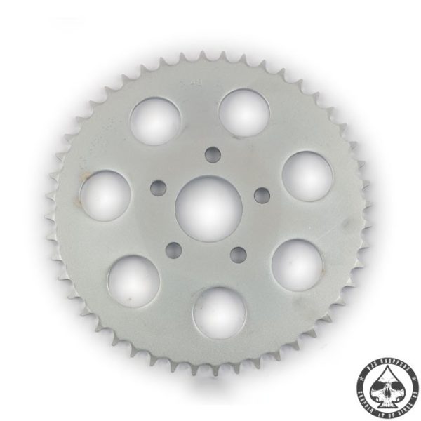 Rear sprocket for Harley Davidson 73-85 4-sp Bigtwin and 79-81 Xl Sportsters. Various numbers of tooth and in Chrome, Zinc or black finishing.