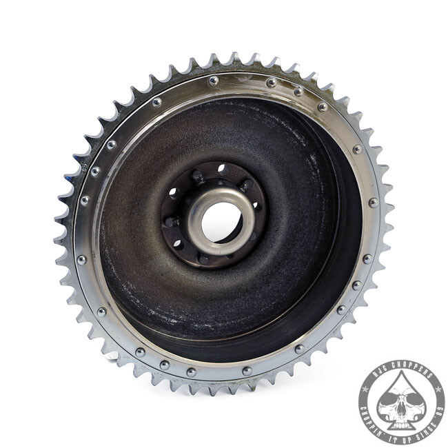 Rear brake drum , 67-72 B.T. - Image 2